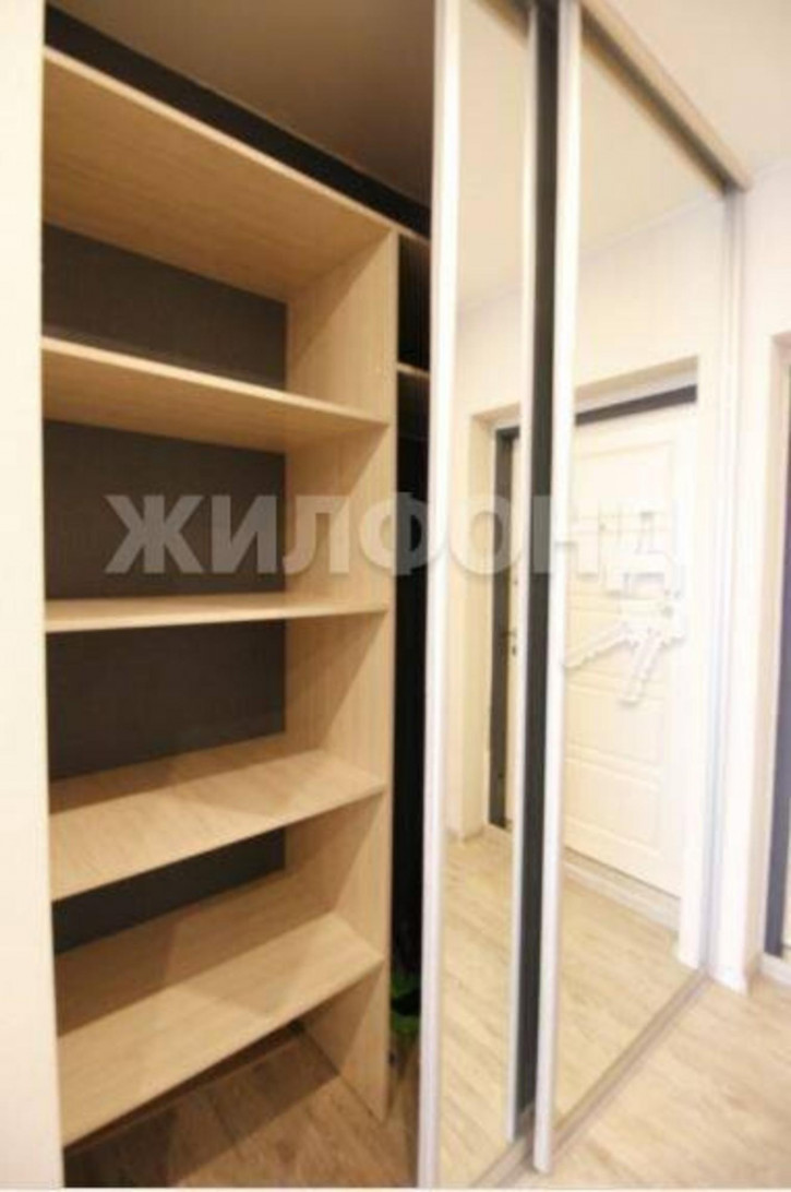 1-комн квартира Сибревкома, 9
