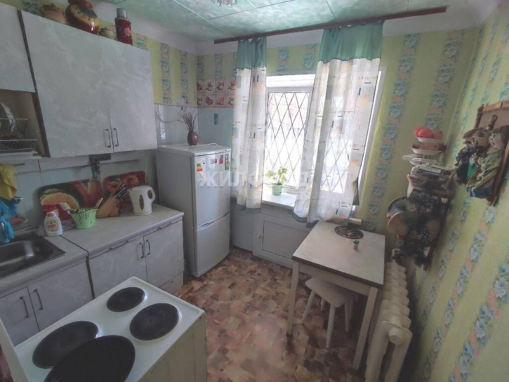 2-комн квартира Забалуева, 39/4