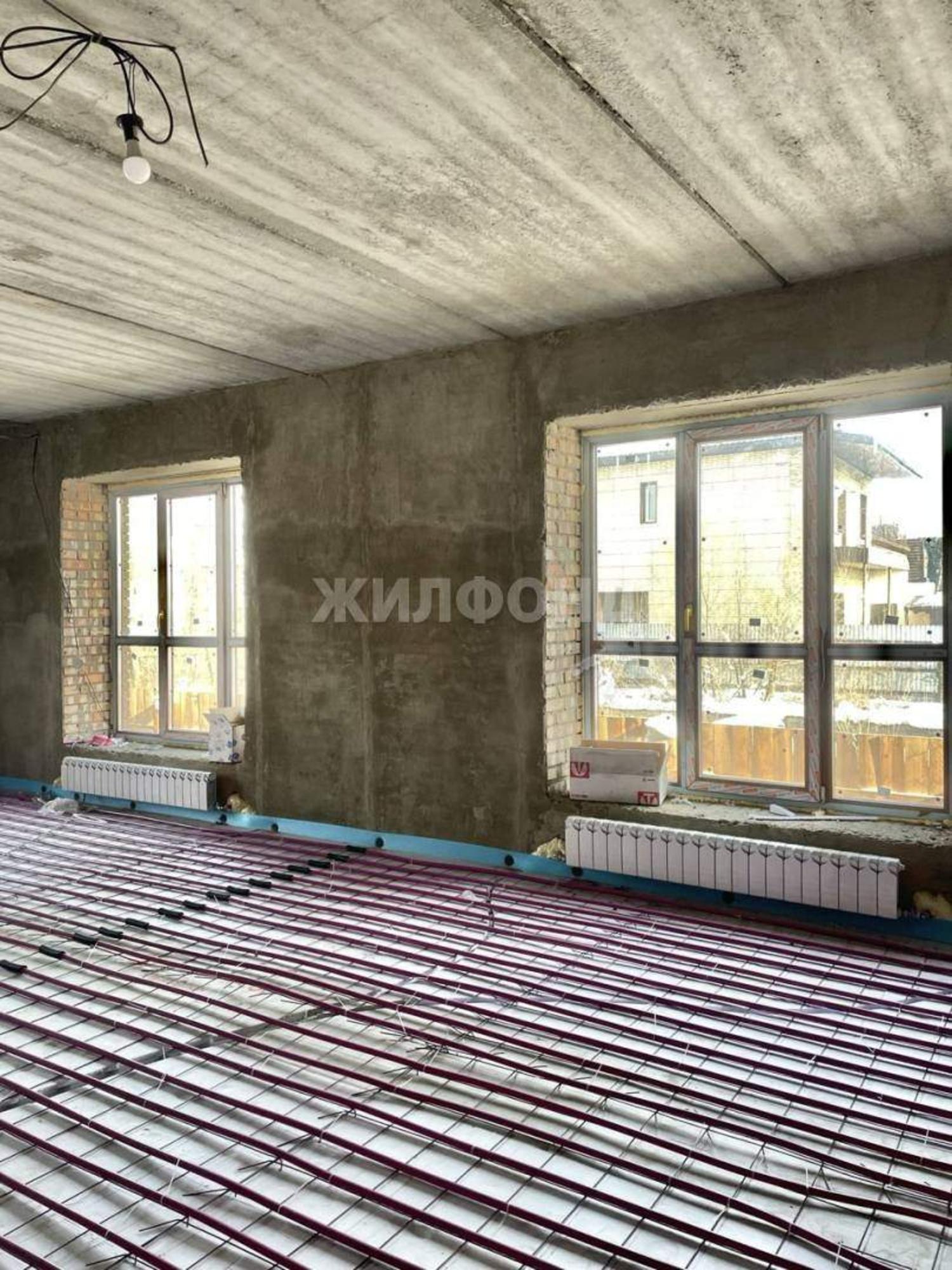 Купить дачу, дом, коттедж за 18 000 000 рублей на Набережная улица