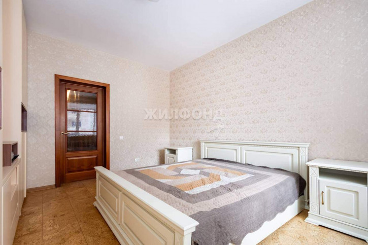 2-комн квартира Кошурникова улица, д.22/1 2-комн квартира Кошурникова улица, д.22/1