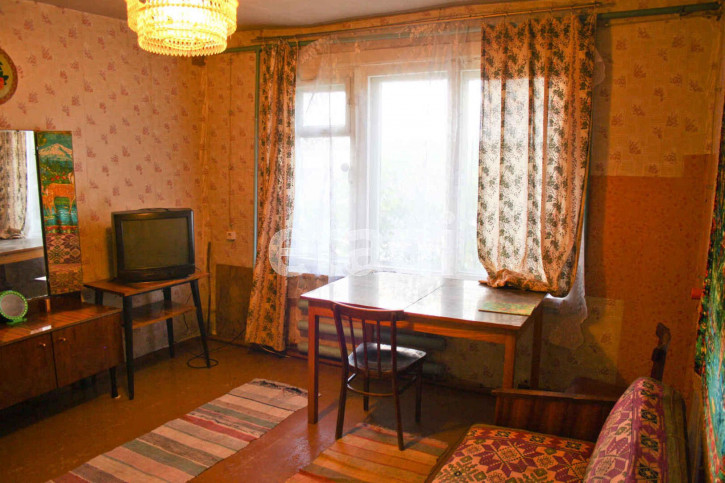 3-комн квартира Луговая улица, 5