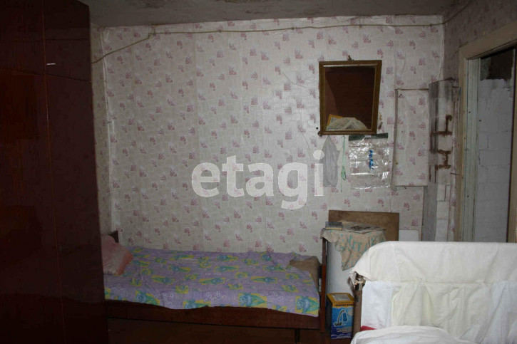 3-комн квартира Луговая улица, 5