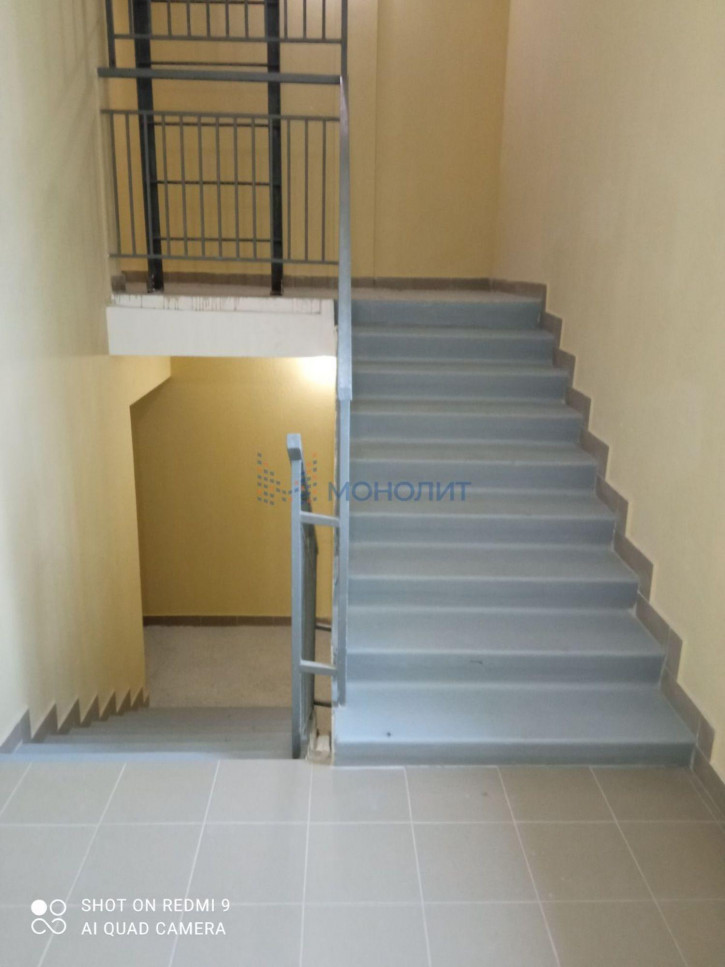 3-комн квартира Космонавтов ул, 14