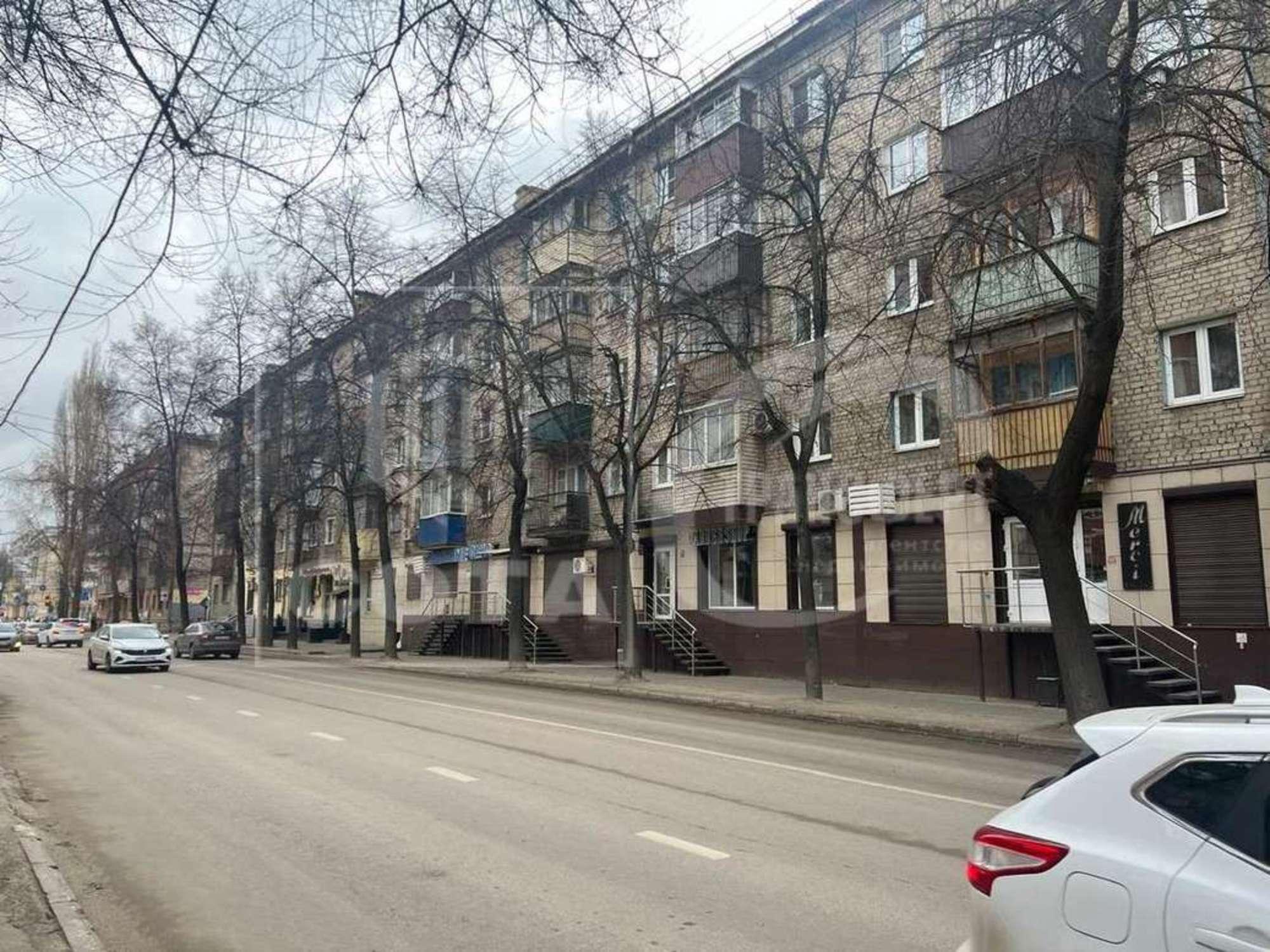 Купить офис, помещение под офис за 7 980 000 рублей на Средне-Московская улица, 45