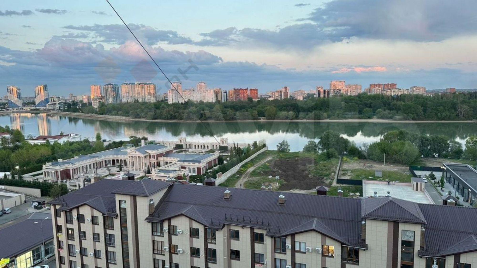 Купить квартиру за 3 780 000 рублей на Береговая ул, 1/ Лит9