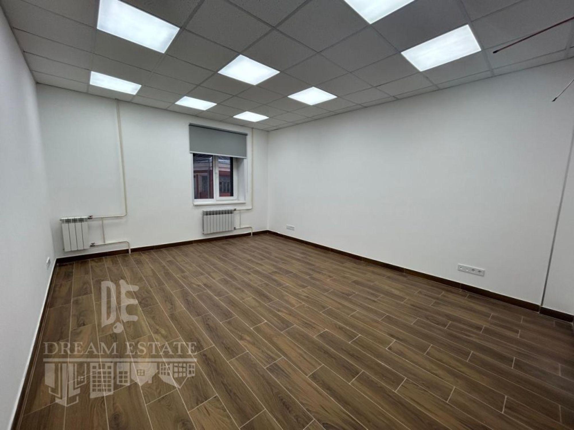 Сдать офис, помещение под офис за 22 100 рублей на Октября пр-кт, 40В