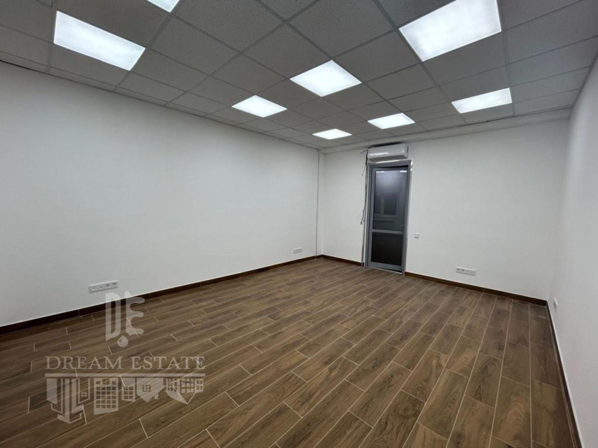 Сдать офис, помещение под офис за 22 100 рублей на Октября пр-кт, 40В