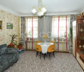 2-комн, 60.9кв м, этаж 1/3 Авиастроителей улица, д.33