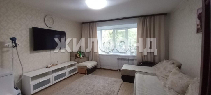 3-комн квартира Крылова улица, д.1а 3-комн квартира Крылова улица, д.1а