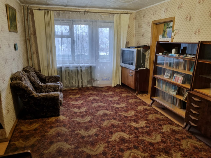 2-комн квартира Никитина ул., 123 2-комн квартира Никитина ул., 123