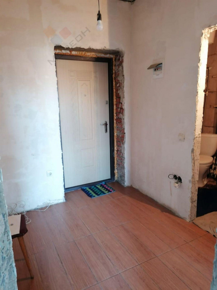 1-комн квартира Тепличная ул, 96