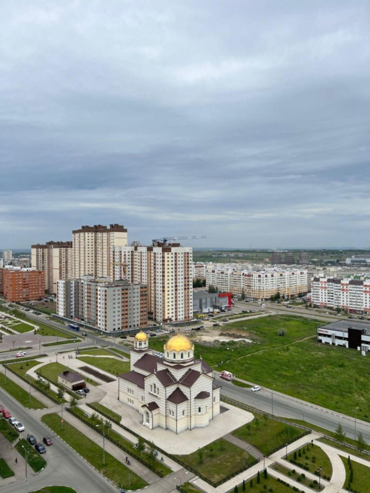 2-комн квартира в новом доме Героев Отечества пр-кт, 5А