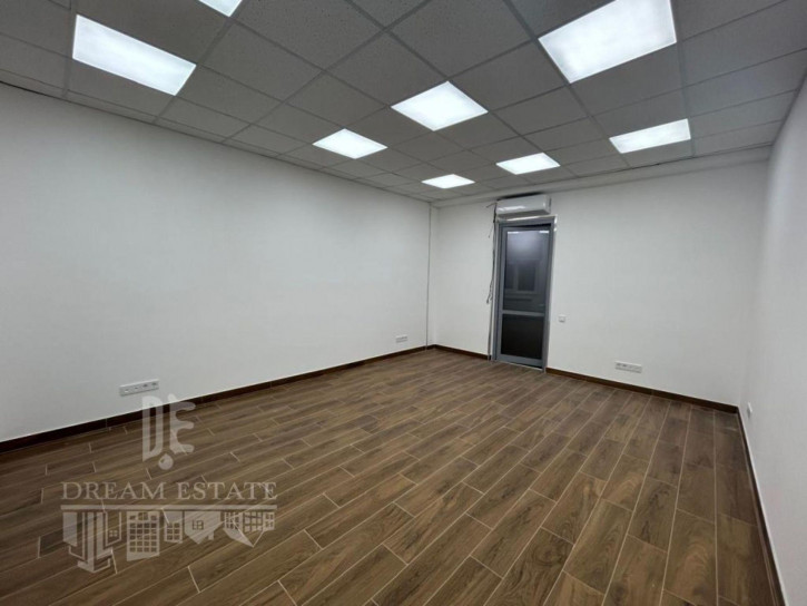 Офис Октября пр-кт, 40В