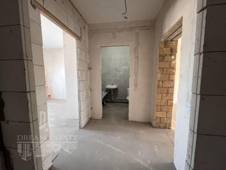 3-комн квартира Авиаторов пр-кт, 11