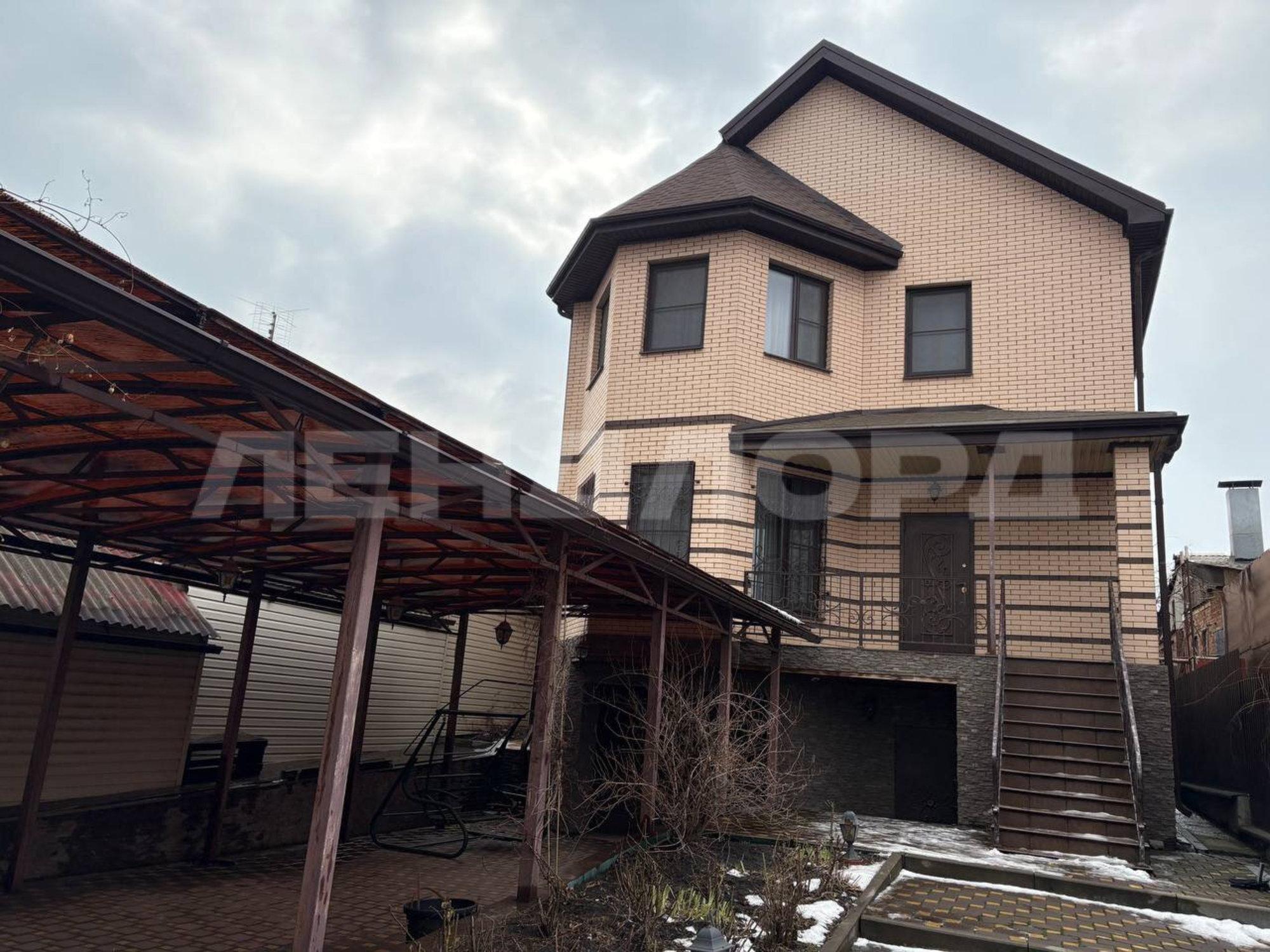 Купить дачу, дом, коттедж за 35 500 000 рублей на Достоевского