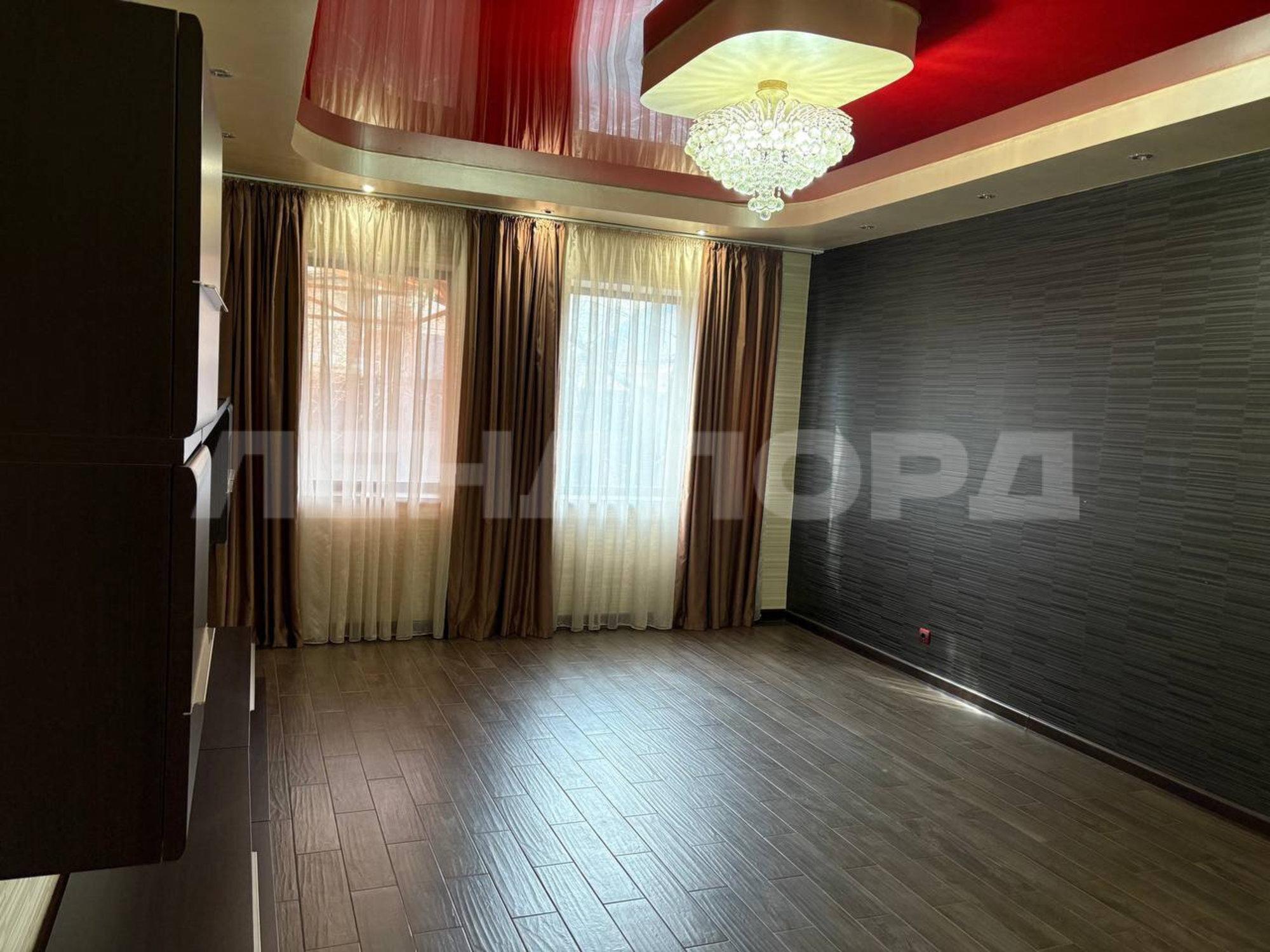 Купить дачу, дом, коттедж за 35 500 000 рублей на Достоевского