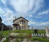 коттедж 230 кв м Новогодняя, 1