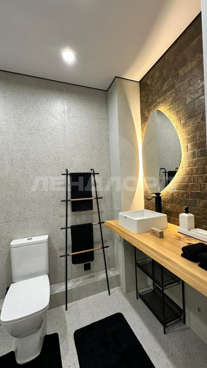 Студия проспект Маршала Жукова, 18