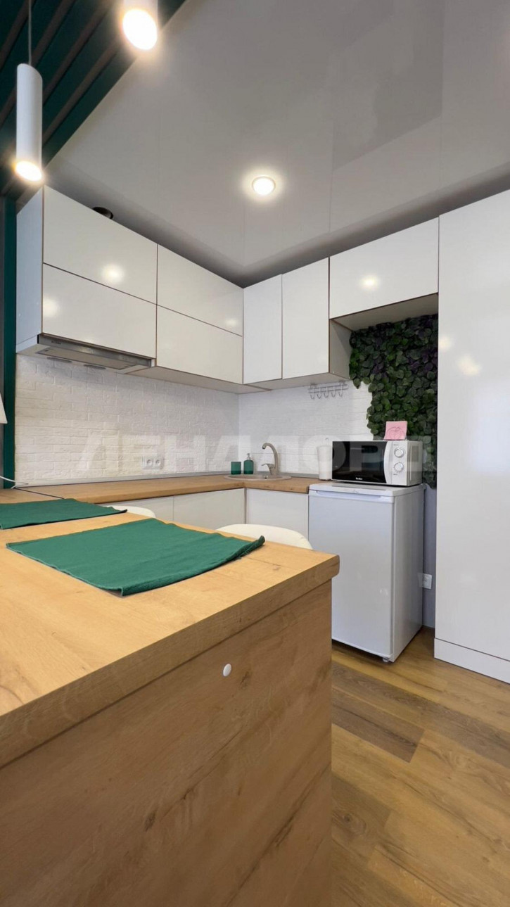 Студия улица Содружества, 66/110