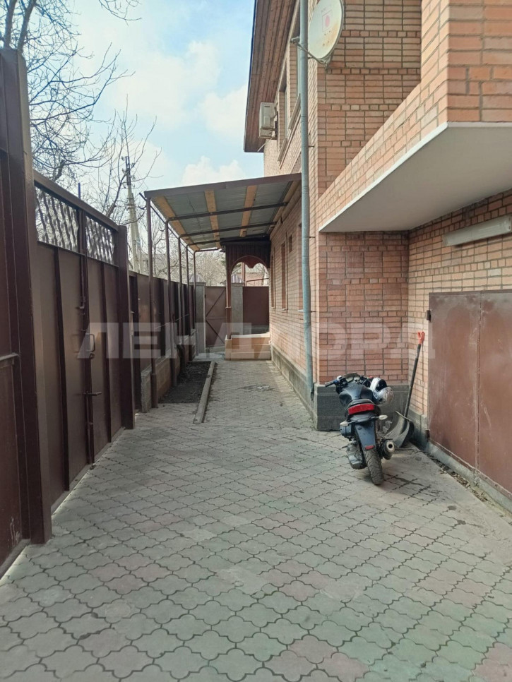 Коттедж/дом Лесопарковая улица