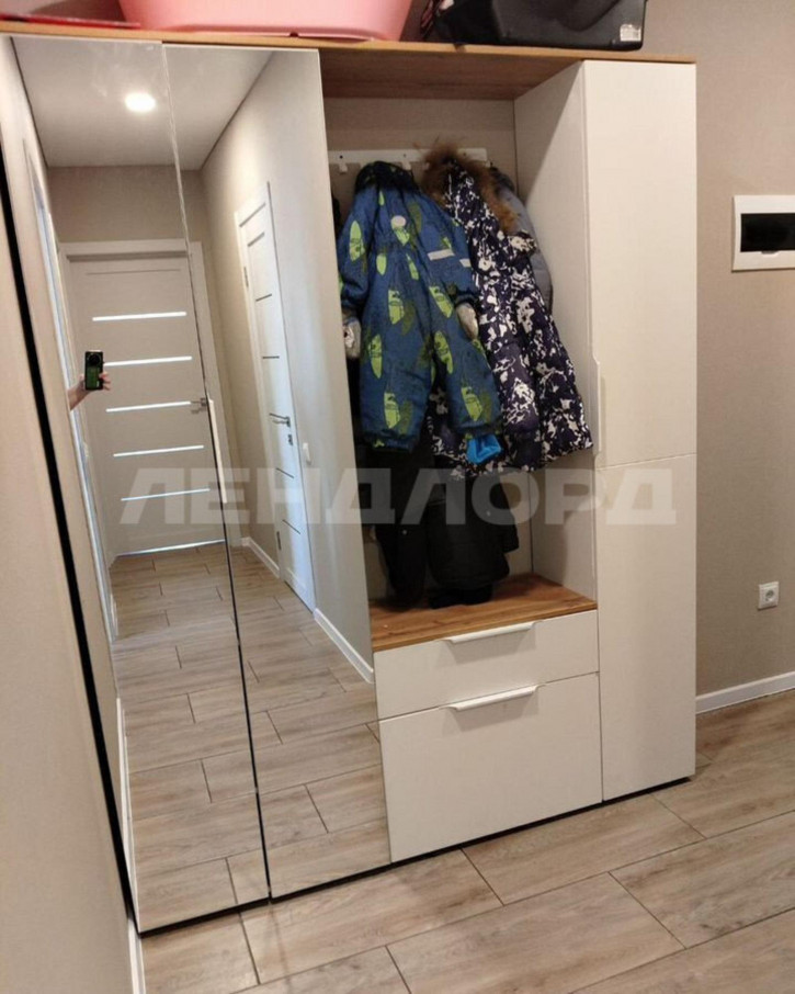 2-комн квартира улица Ушинского, 31к2