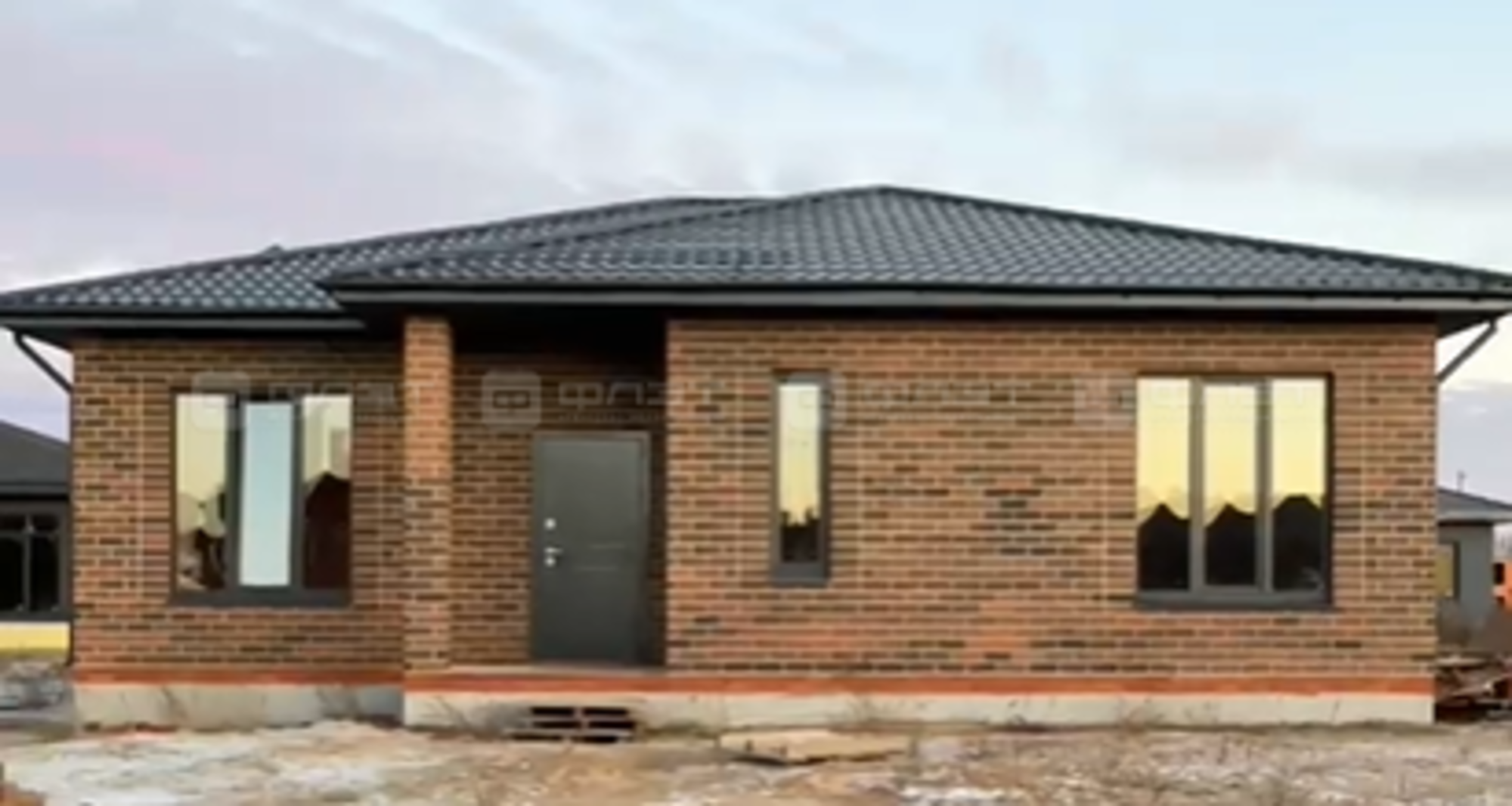 Купить дачу, дом, коттедж за 10 499 000 рублей на ул. Замана, дом 89