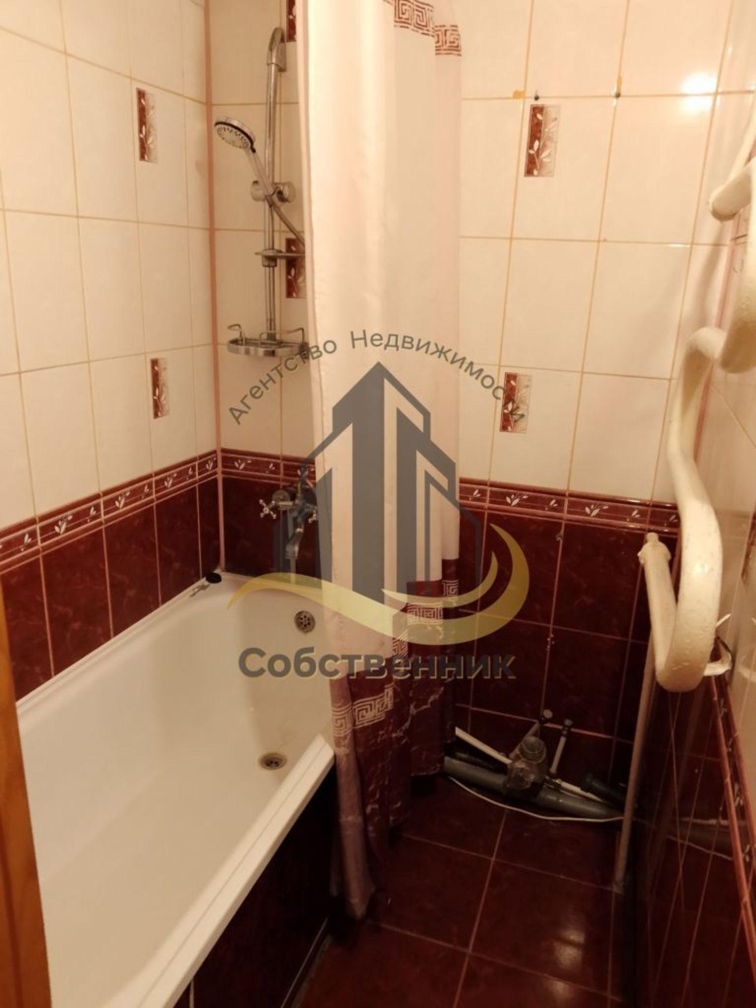 Сдать квартиру за 18 000 рублей на Хмелева ул, 1