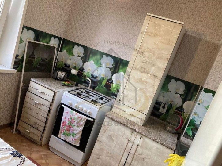 2-комн квартира Фурманова ул, 53