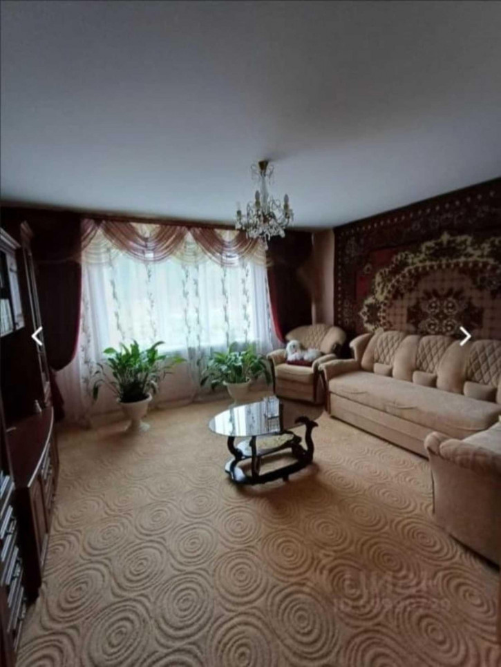 4-комн квартира Дружбы Народов пр-кт, 27