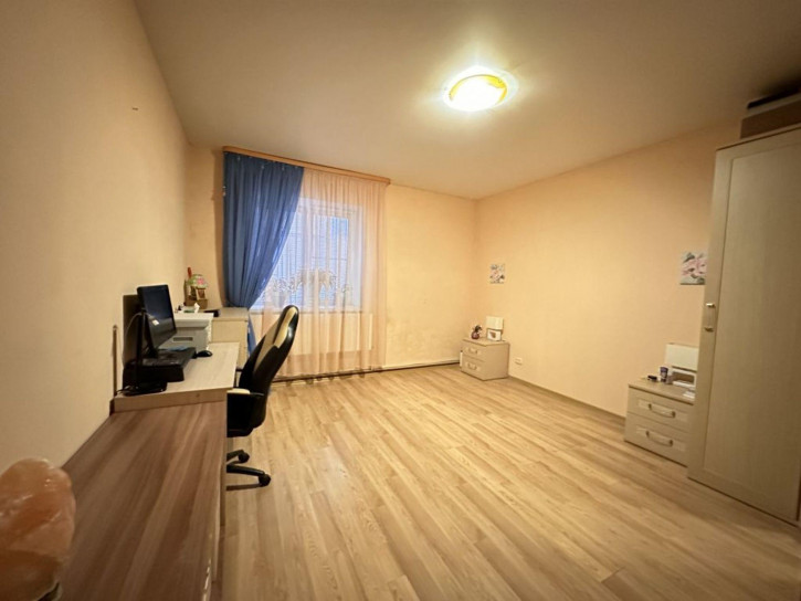 4-комн квартира Проселочная ул, 32А 4-комн квартира Проселочная ул, 32А