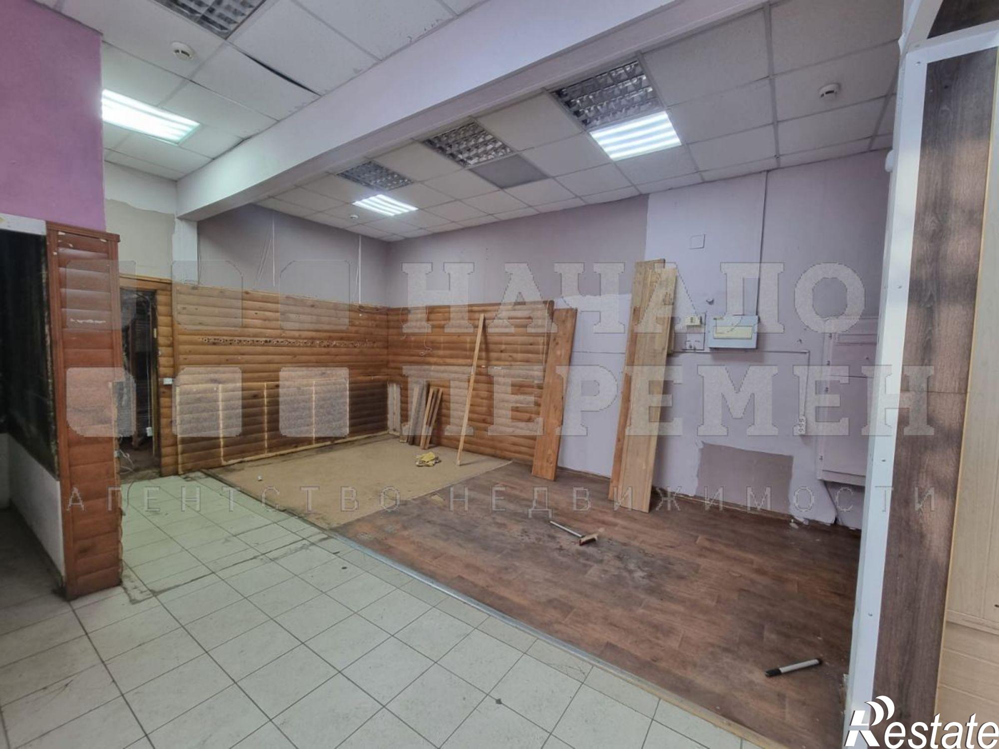 Сдать торговое помещение за 47 880 рублей на Новоуральская ул, 33