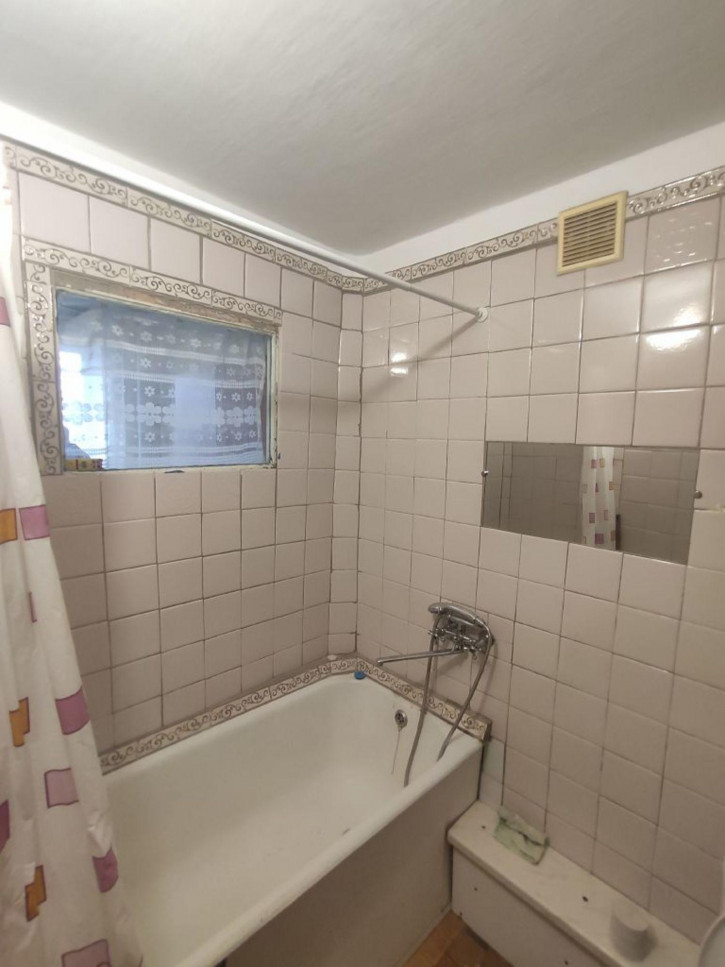 1-комн квартира Менжинского, 19