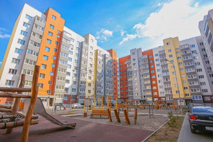 3-комн квартира Вязниковская ул, 42