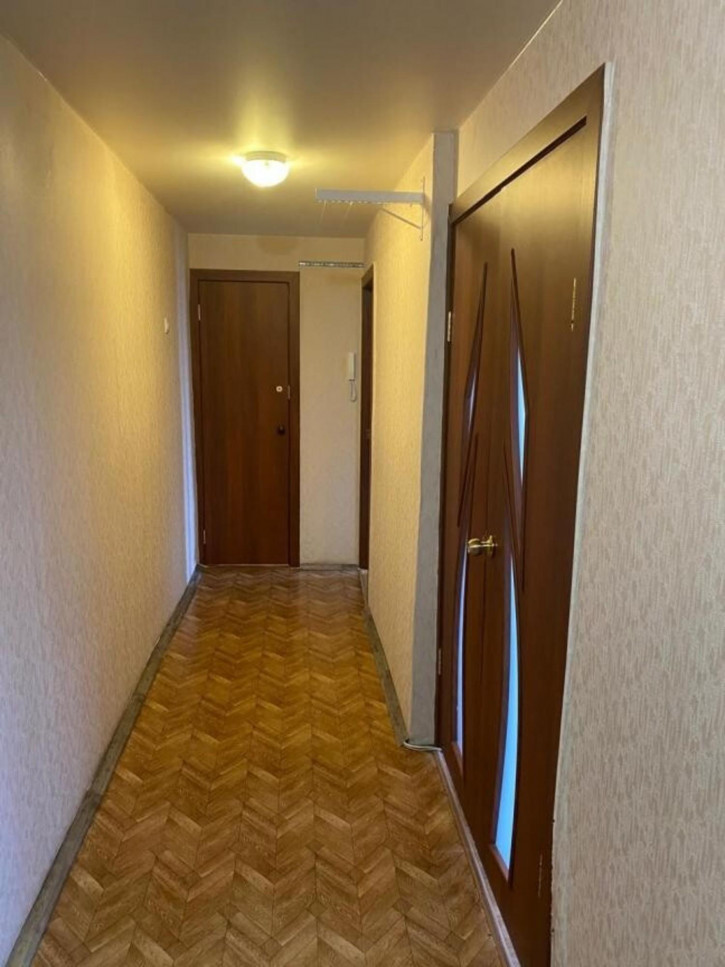 2-комн квартира Сибиряков-Гвардейцев, 68