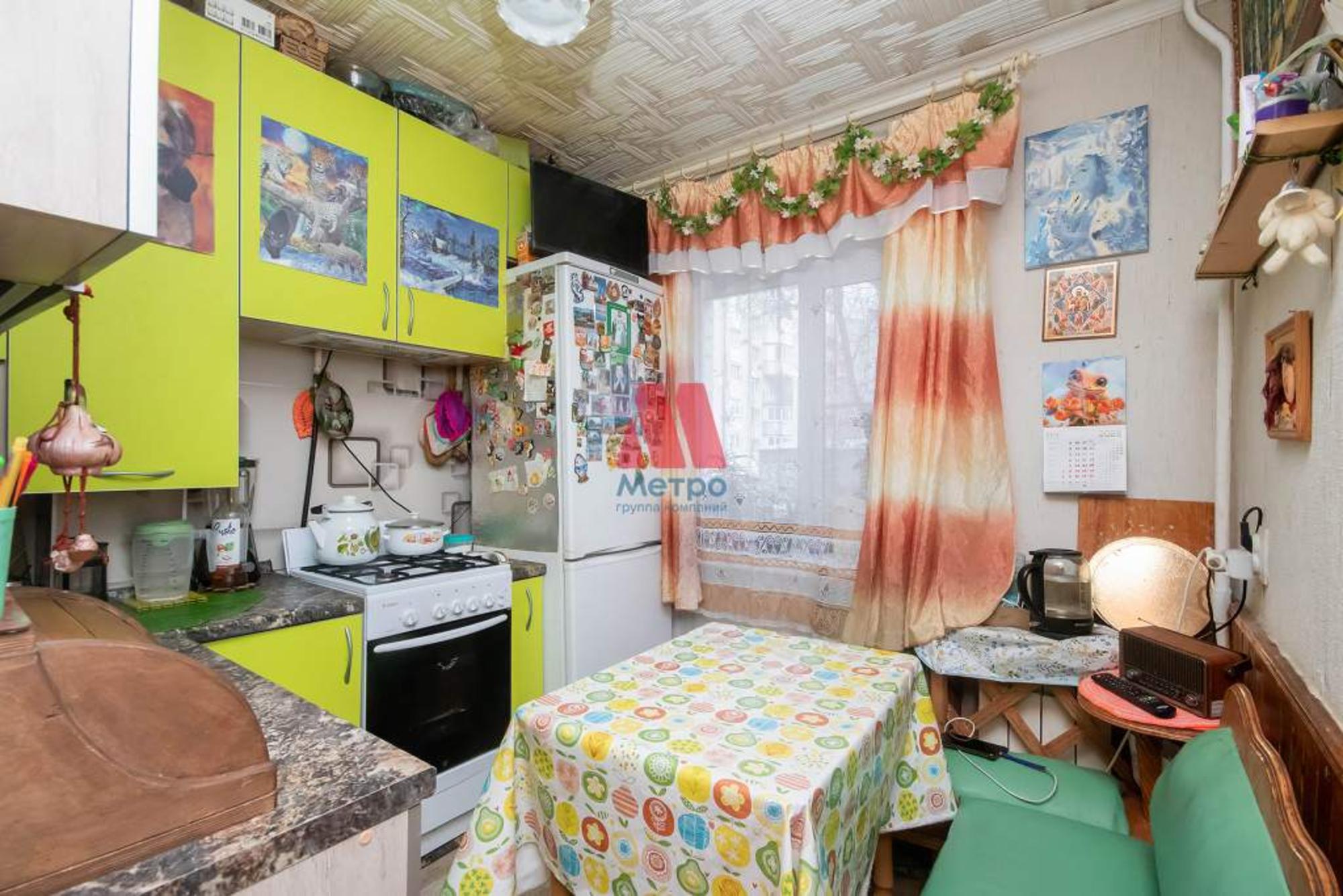 Купить квартиру за 3 500 000 рублей на Бахвалова улица, д.9б