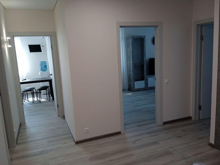 2-комн квартира Луначарского улица, 5