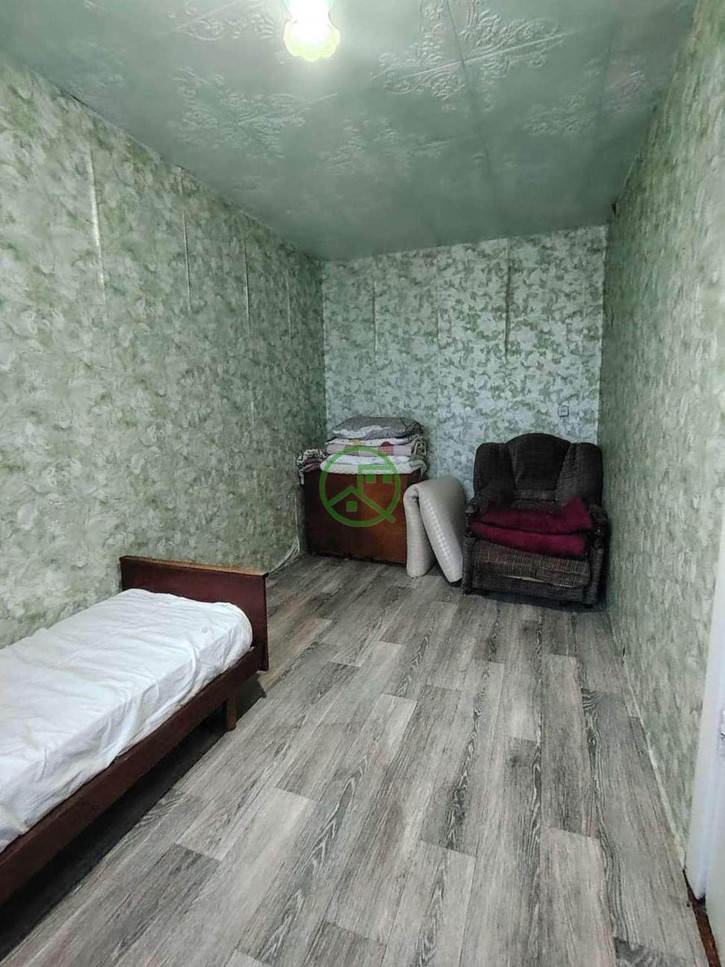 2-комн квартира Лазо улица, 24