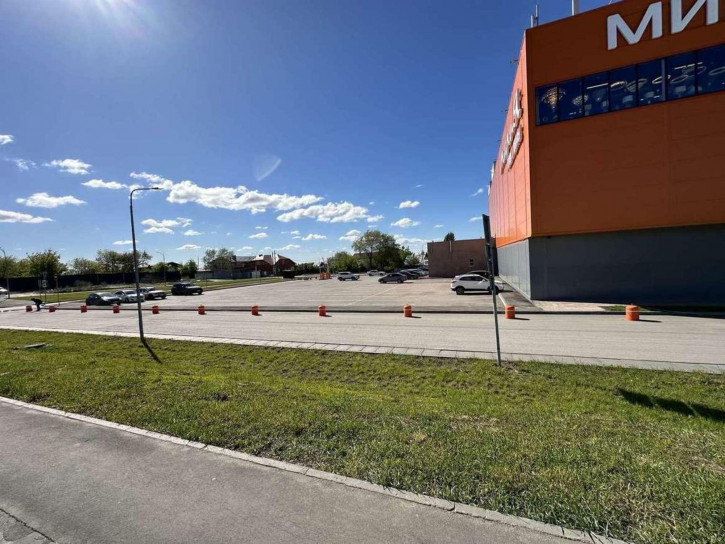 Торговое помещение Дыбенко улица, 33