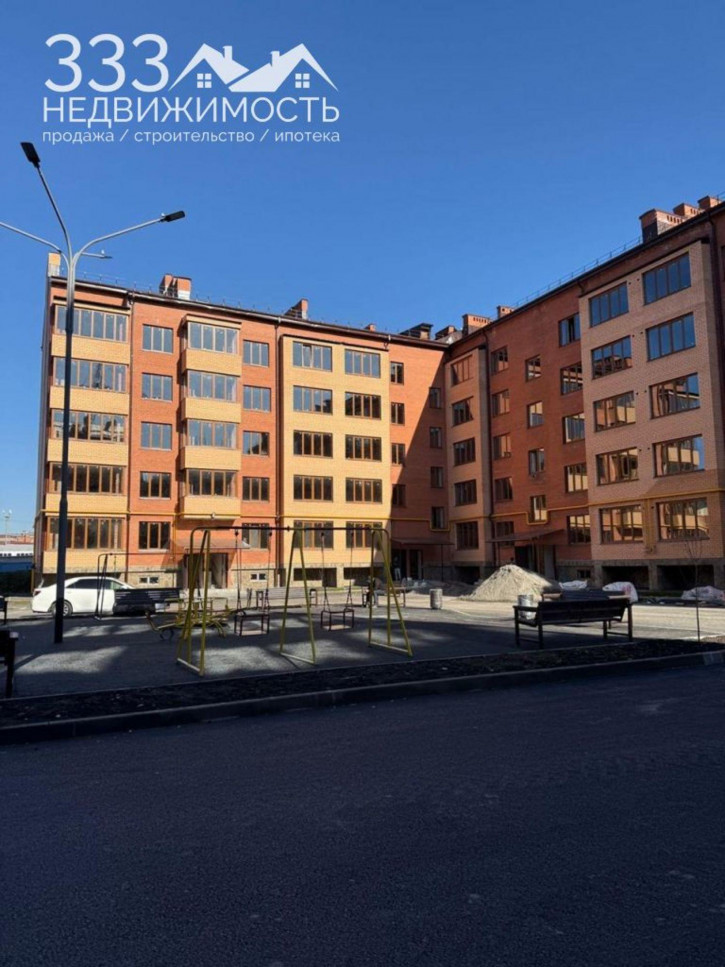 3-комн квартира Гагкаева ул
