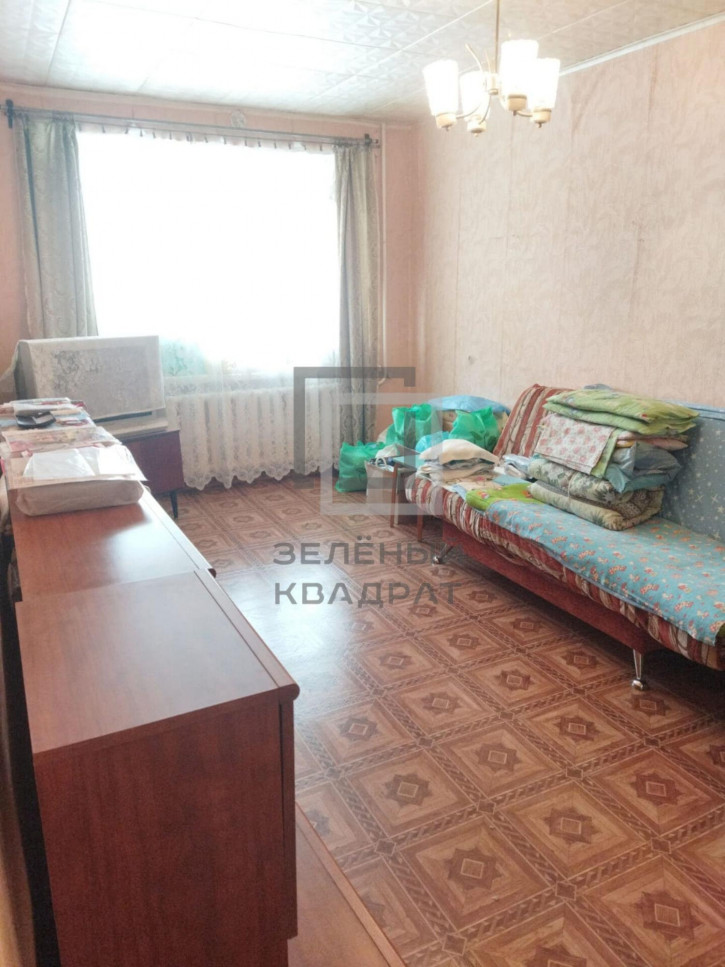 2-комн квартира Артёма ул, 17