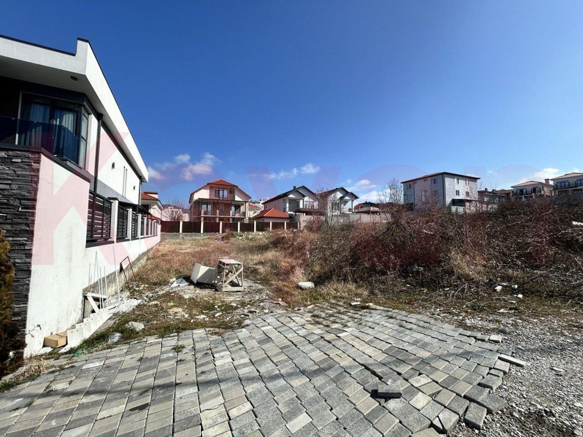 Купить землю, земельный участок за 19 000 000 рублей на Майи Осичевой ул.