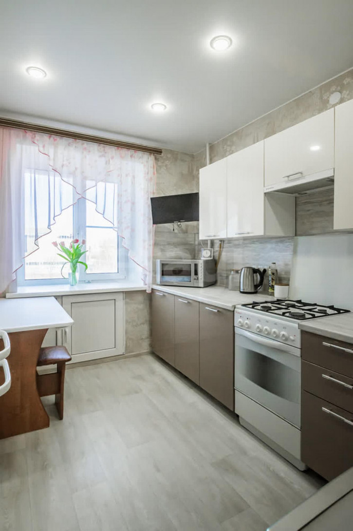 3-комн квартира улица Карла Маркса, 111