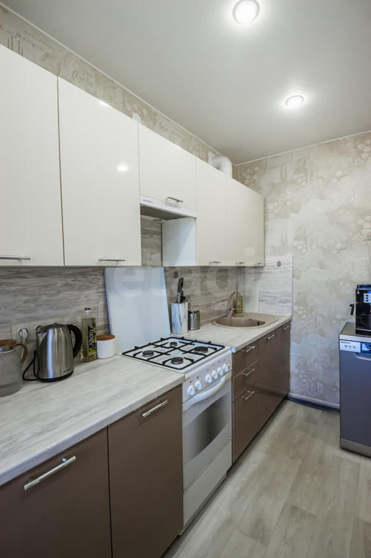 3-комн квартира улица Карла Маркса, 111