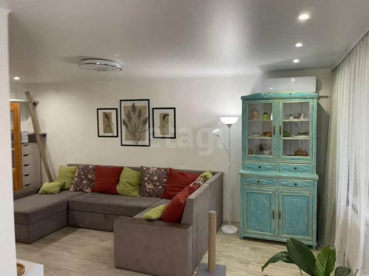 4-комн квартира улица Карла Маркса, 80а