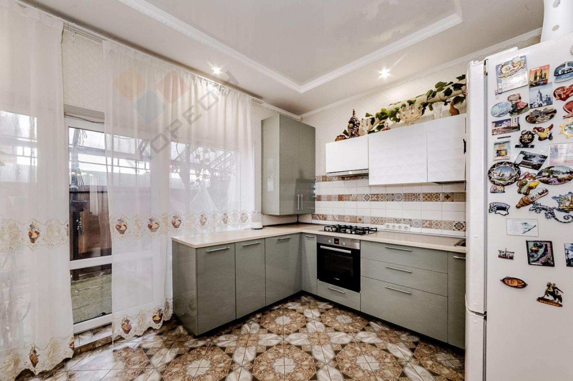 Купить дачу, дом, коттедж за 9 500 000 рублей на Дружбы ул, 60