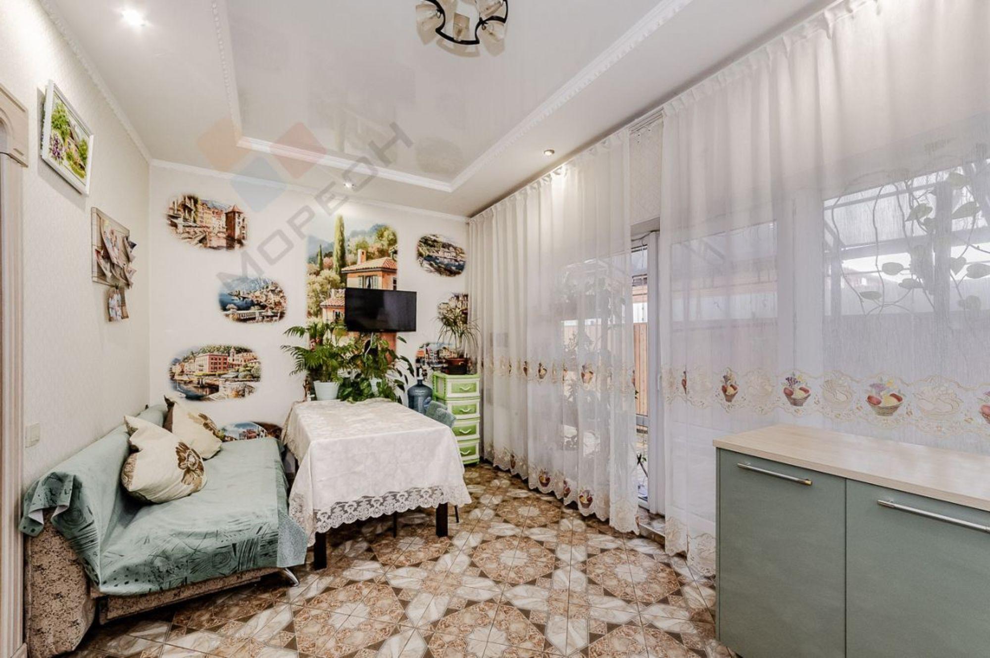 Купить дачу, дом, коттедж за 9 500 000 рублей на Дружбы ул, 60