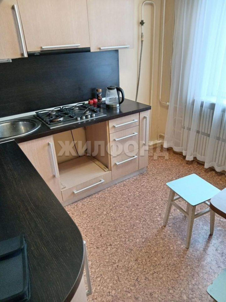 3-комн квартира Ломоносова улица, д.114/31 3-комн квартира Ломоносова улица, д.114/31