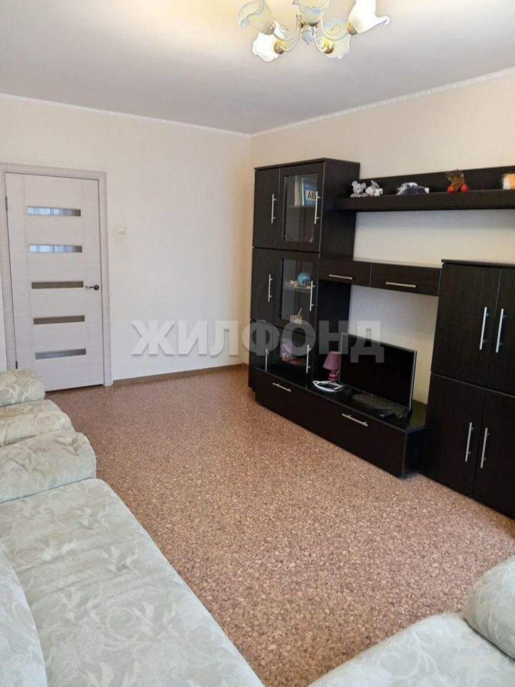 3-комн квартира Ломоносова улица, д.114/31 3-комн квартира Ломоносова улица, д.114/31