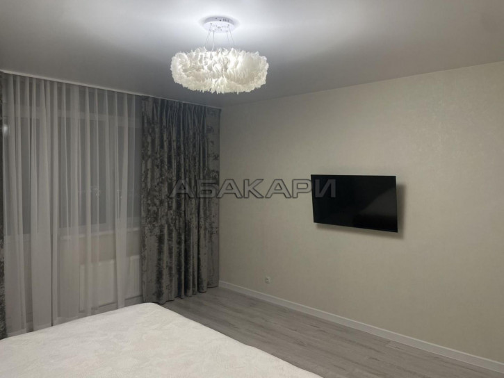 1-комн квартира улица Авиаторов, 47