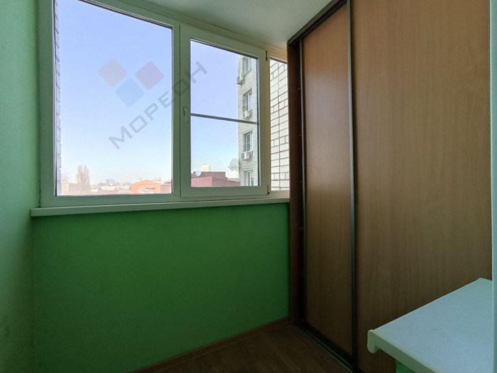 4-комн квартира Угольный пер, 12